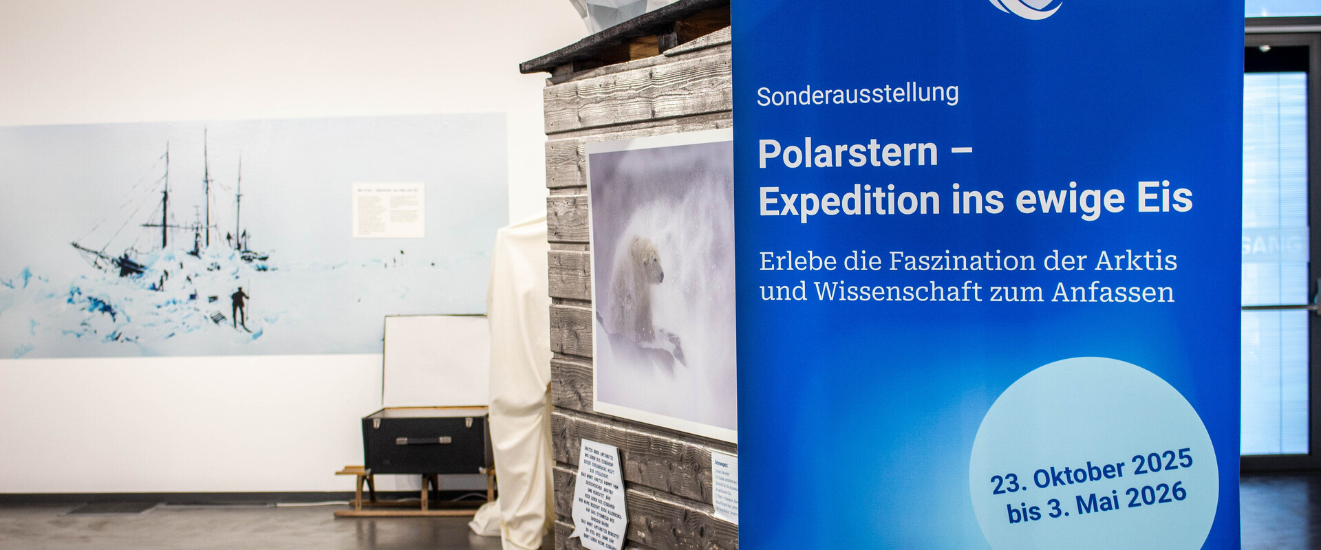Blick in die Sonderausstellung "Polarstern &ndash; Expedition ins ewige Eis"